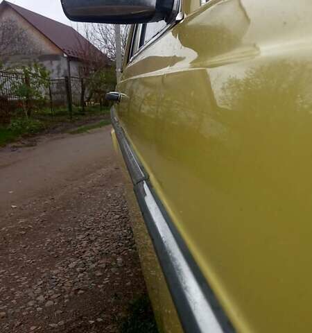 Жовтий Мерседес Е-Клас, об'ємом двигуна 3 л та пробігом 286 тис. км за 3200 $, фото 4 на Automoto.ua