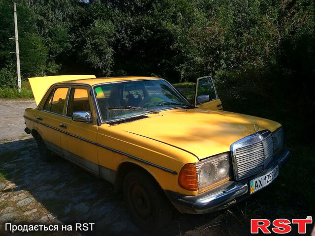 Жовтий Мерседес Е-Клас, об'ємом двигуна 2.4 л та пробігом 211 тис. км за 1400 $, фото 5 на Automoto.ua