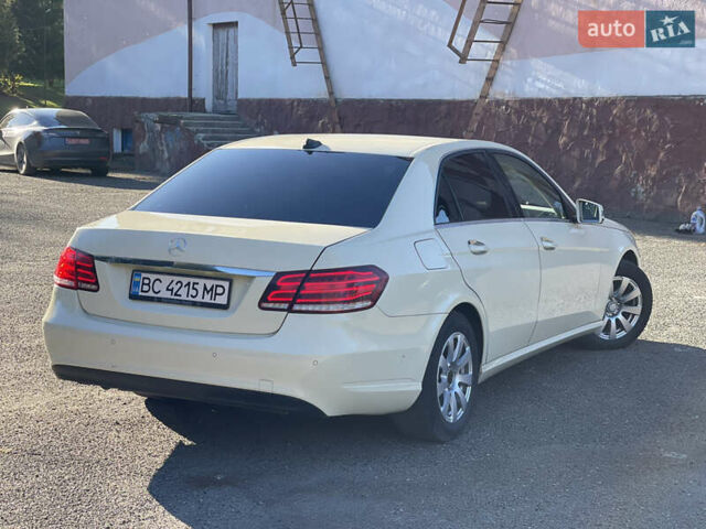 Желтый Мерседес Е-Класс, объемом двигателя 2.14 л и пробегом 470 тыс. км за 9800 $, фото 7 на Automoto.ua