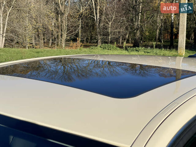 Желтый Мерседес Е-Класс, объемом двигателя 2.14 л и пробегом 470 тыс. км за 9800 $, фото 29 на Automoto.ua