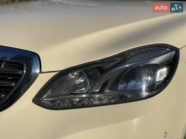 Желтый Мерседес Е-Класс, объемом двигателя 2.14 л и пробегом 470 тыс. км за 9800 $, фото 26 на Automoto.ua