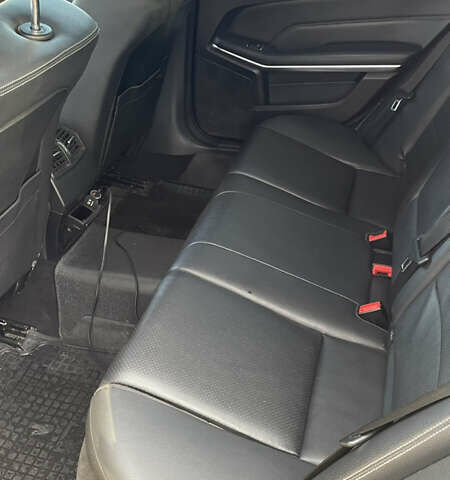 Желтый Мерседес Е-Класс, объемом двигателя 2.1 л и пробегом 475 тыс. км за 10500 $, фото 8 на Automoto.ua