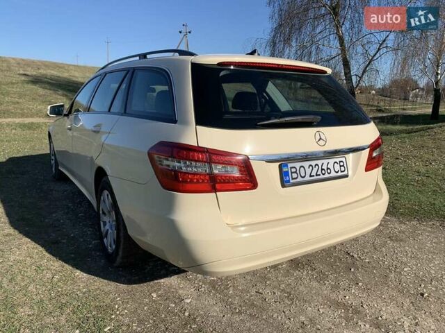 Желтый Мерседес Е-Класс, объемом двигателя 2.14 л и пробегом 620 тыс. км за 10700 $, фото 3 на Automoto.ua