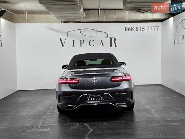 Сірий Мерседес Е-Клас, об'ємом двигуна 3 л та пробігом 26 тис. км за 47777 $, фото 5 на Automoto.ua