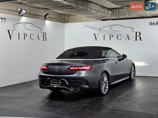 Сірий Мерседес Е-Клас, об'ємом двигуна 3 л та пробігом 26 тис. км за 47777 $, фото 6 на Automoto.ua
