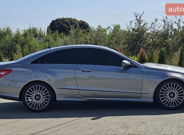 Сірий Мерседес Е-Клас, об'ємом двигуна 3.5 л та пробігом 210 тис. км за 15500 $, фото 1 на Automoto.ua
