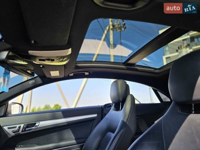 Сірий Мерседес Е-Клас, об'ємом двигуна 3.5 л та пробігом 210 тис. км за 15500 $, фото 22 на Automoto.ua