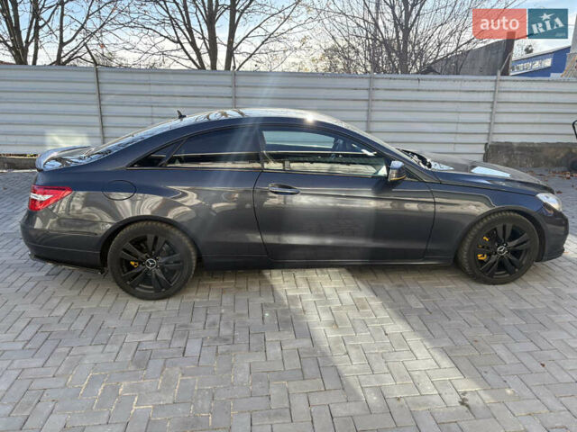 Сірий Мерседес Е-Клас, об'ємом двигуна 1.8 л та пробігом 115 тис. км за 17999 $, фото 5 на Automoto.ua