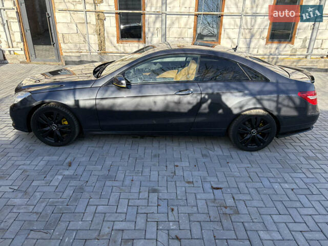 Сірий Мерседес Е-Клас, об'ємом двигуна 1.8 л та пробігом 115 тис. км за 17999 $, фото 3 на Automoto.ua