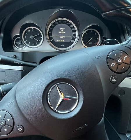 Серый Мерседес Е-Класс, объемом двигателя 2.99 л и пробегом 173 тыс. км за 21474 $, фото 13 на Automoto.ua