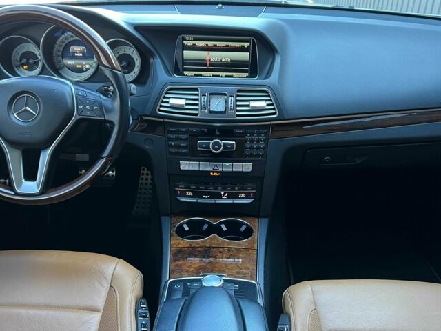 Серый Мерседес Е-Класс, объемом двигателя 3.5 л и пробегом 94 тыс. км за 17800 $, фото 20 на Automoto.ua