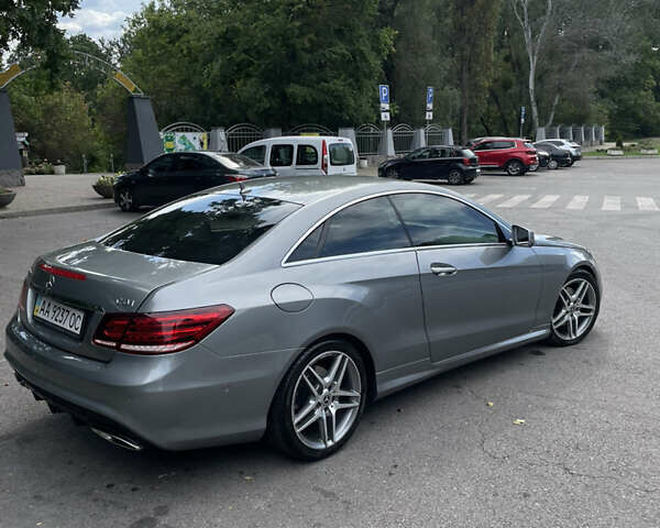 Мерседес Е-Класс 2013 в Полтаве на Automoto.ua Серый Мерседес Е-Класс, объемом двигателя 2.14 л и пробегом 165 тыс. км за 16500 $, фото 4 на Automoto.ua