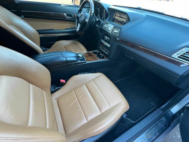 Серый Мерседес Е-Класс, объемом двигателя 3.5 л и пробегом 94 тыс. км за 17800 $, фото 17 на Automoto.ua