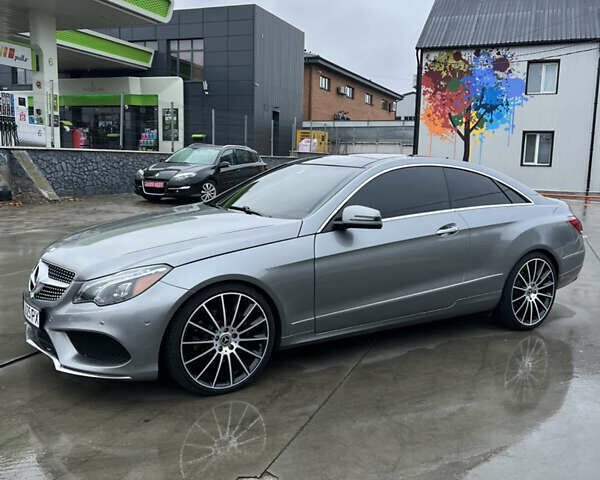 Серый Мерседес Е-Класс, объемом двигателя 3 л и пробегом 120 тыс. км за 19000 $, фото 16 на Automoto.ua