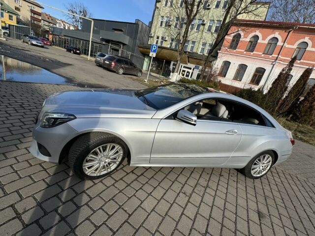 Серый Мерседес Е-Класс, объемом двигателя 2.2 л и пробегом 208 тыс. км за 19000 $, фото 3 на Automoto.ua