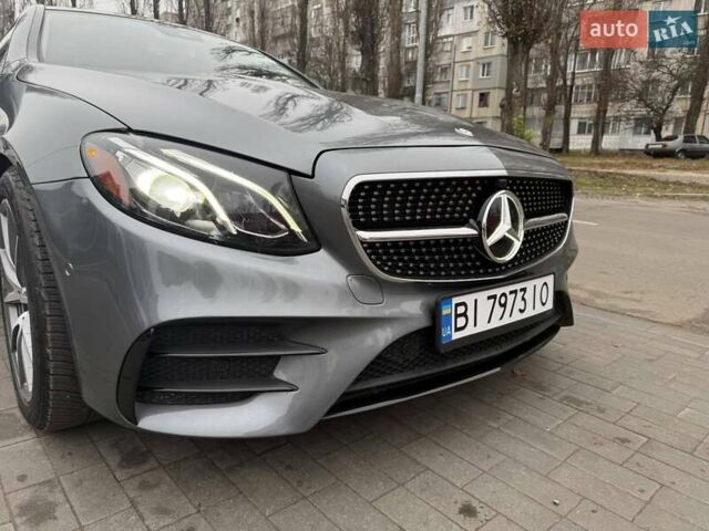 Серый Мерседес Е-Класс, объемом двигателя 2.99 л и пробегом 79 тыс. км за 35800 $, фото 2 на Automoto.ua