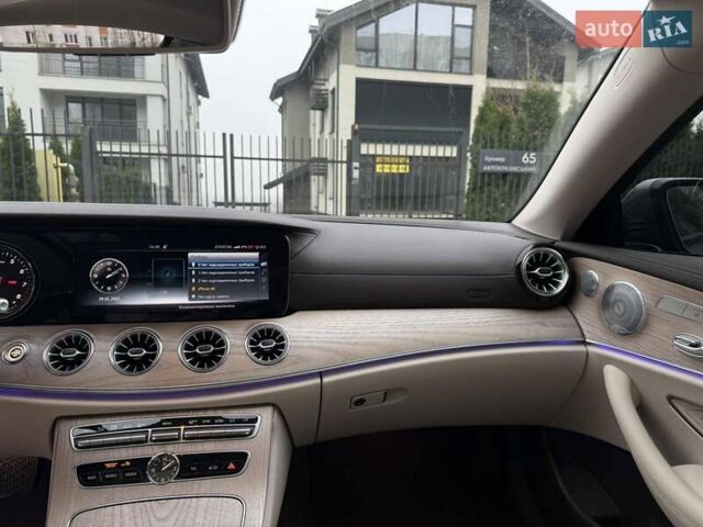 Серый Мерседес Е-Класс, объемом двигателя 2.99 л и пробегом 79 тыс. км за 35800 $, фото 17 на Automoto.ua