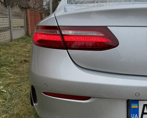 Серый Мерседес Е-Класс, объемом двигателя 1.95 л и пробегом 109 тыс. км за 34300 $, фото 8 на Automoto.ua