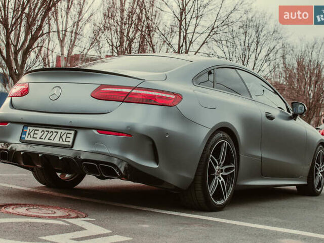 Серый Мерседес Е-Класс, объемом двигателя 3 л и пробегом 90 тыс. км за 39999 $, фото 14 на Automoto.ua