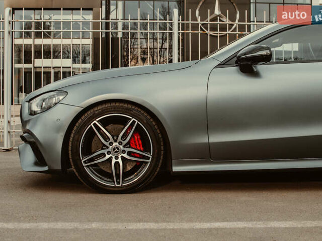 Серый Мерседес Е-Класс, объемом двигателя 3 л и пробегом 90 тыс. км за 39999 $, фото 17 на Automoto.ua