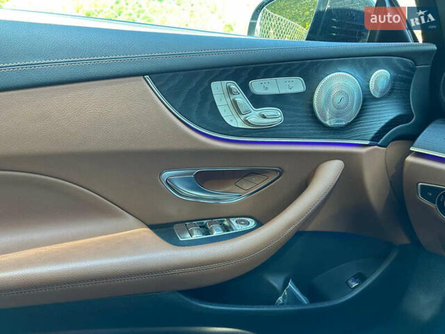 Серый Мерседес Е-Класс, объемом двигателя 3 л и пробегом 44 тыс. км за 65000 $, фото 6 на Automoto.ua