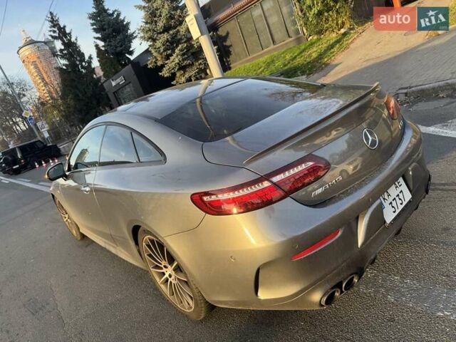 Серый Мерседес Е-Класс, объемом двигателя 3 л и пробегом 50 тыс. км за 85000 $, фото 19 на Automoto.ua