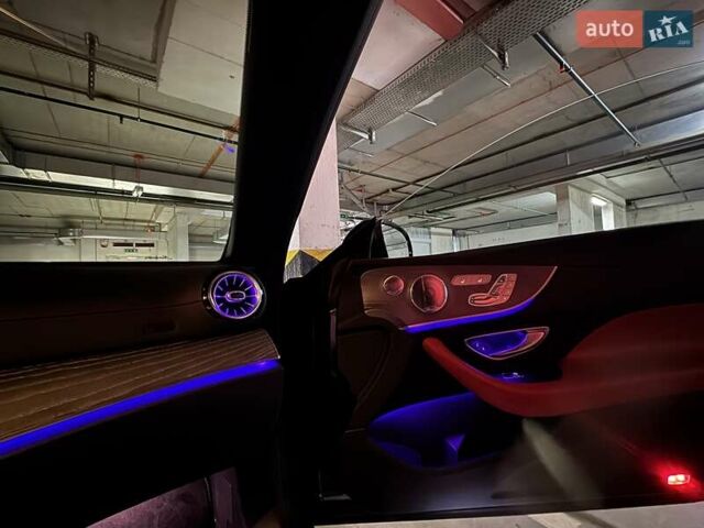 Серый Мерседес Е-Класс, объемом двигателя 3 л и пробегом 50 тыс. км за 85000 $, фото 33 на Automoto.ua