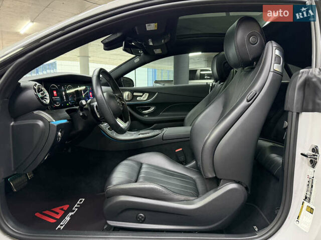 Серый Мерседес Е-Класс, объемом двигателя 3 л и пробегом 7 тыс. км за 66500 $, фото 20 на Automoto.ua