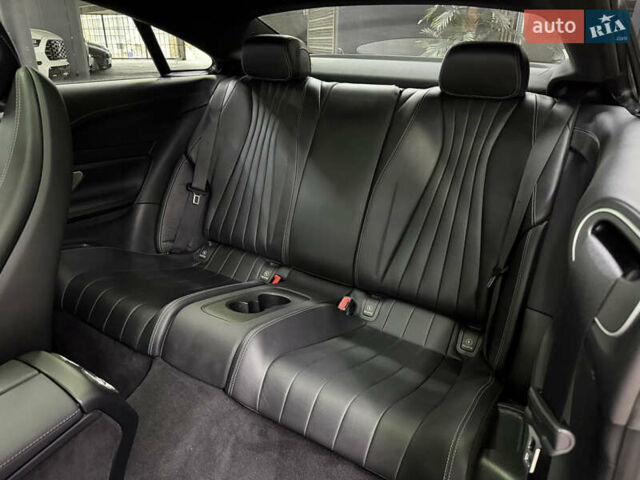 Серый Мерседес Е-Класс, объемом двигателя 3 л и пробегом 7 тыс. км за 66500 $, фото 21 на Automoto.ua
