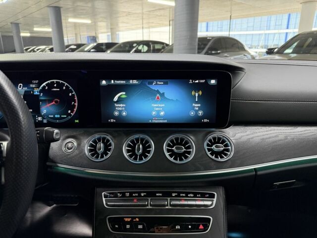 Серый Мерседес Е-Класс, объемом двигателя 3 л и пробегом 7 тыс. км за 66500 $, фото 20 на Automoto.ua