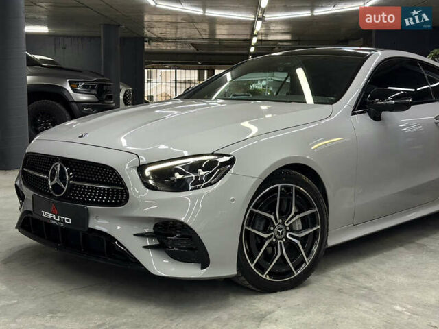 Серый Мерседес Е-Класс, объемом двигателя 3 л и пробегом 7 тыс. км за 66500 $, фото 8 на Automoto.ua