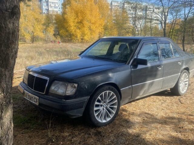 Сірий Мерседес Е-Клас, об'ємом двигуна 2 л та пробігом 111 тис. км за 1500 $, фото 9 на Automoto.ua