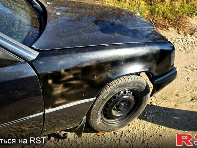 Сірий Мерседес Е-Клас, об'ємом двигуна 2 л та пробігом 500 тис. км за 1700 $, фото 1 на Automoto.ua