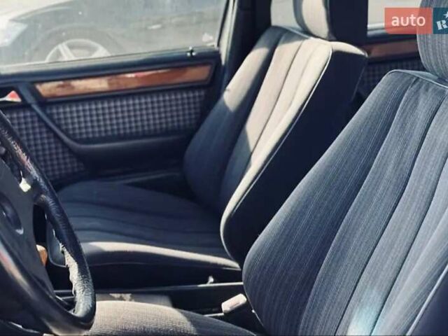 Сірий Мерседес Е-Клас, об'ємом двигуна 2.3 л та пробігом 347 тис. км за 2100 $, фото 2 на Automoto.ua