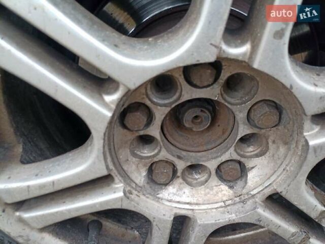 Мерседес Е-Класс 1988 в Борисполе на Automoto.ua Серый Мерседес Е-Класс, объемом двигателя 2.3 л и пробегом 270 тыс. км за 2500 $, фото 54 на Automoto.ua