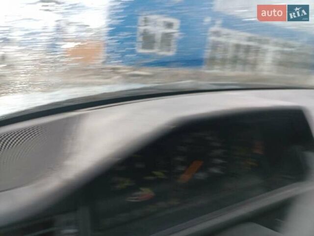 Мерседес Е-Класс 1988 в Борисполе на Automoto.ua Серый Мерседес Е-Класс, объемом двигателя 2.3 л и пробегом 270 тыс. км за 2500 $, фото 10 на Automoto.ua
