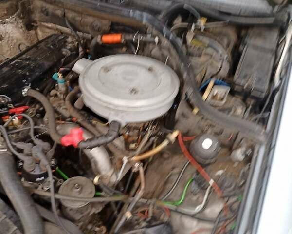 Мерседес Е-Класс 1988 в Борисполе на Automoto.ua Серый Мерседес Е-Класс, объемом двигателя 2.3 л и пробегом 270 тыс. км за 2500 $, фото 30 на Automoto.ua