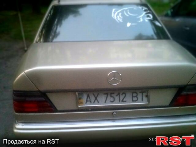 Серый Мерседес Е-Класс, объемом двигателя 2.6 л и пробегом 0 тыс. км за 1600 $, фото 2 на Automoto.ua