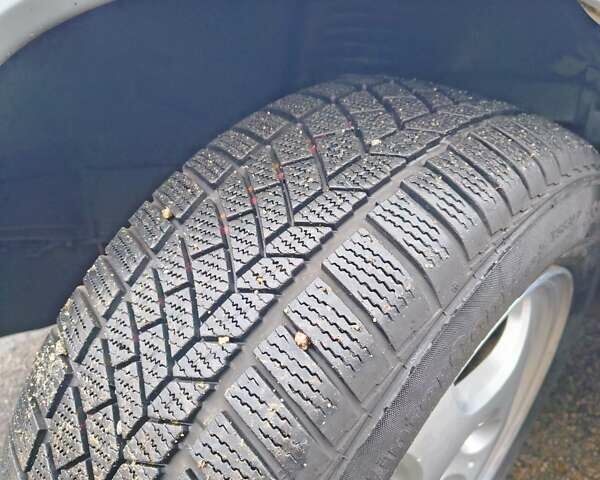 Сірий Мерседес Е-Клас, об'ємом двигуна 1.99 л та пробігом 403 тис. км за 2999 $, фото 13 на Automoto.ua