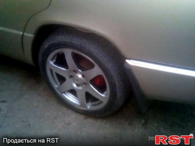 Серый Мерседес Е-Класс, объемом двигателя 2.6 л и пробегом 0 тыс. км за 1600 $, фото 3 на Automoto.ua