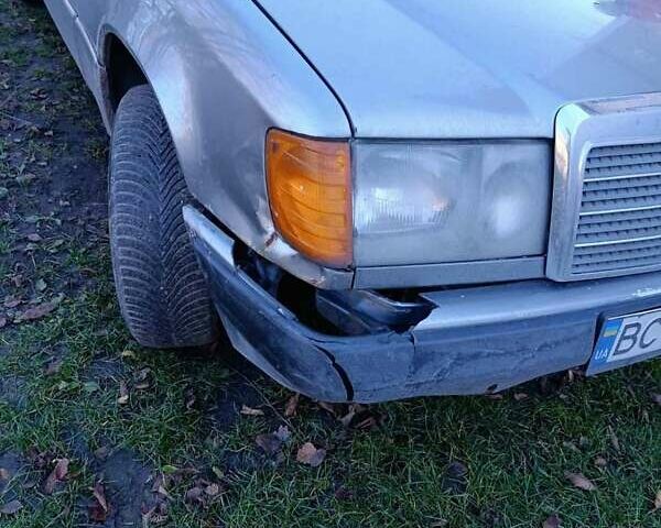 Серый Мерседес Е-Класс, объемом двигателя 3 л и пробегом 400 тыс. км за 1700 $, фото 4 на Automoto.ua