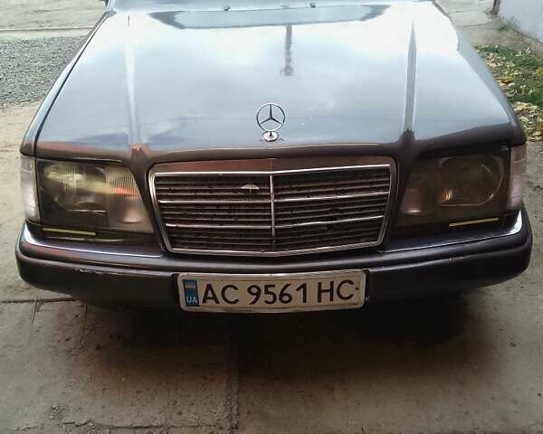 Сірий Мерседес Е-Клас, об'ємом двигуна 2.3 л та пробігом 486 тис. км за 2300 $, фото 7 на Automoto.ua