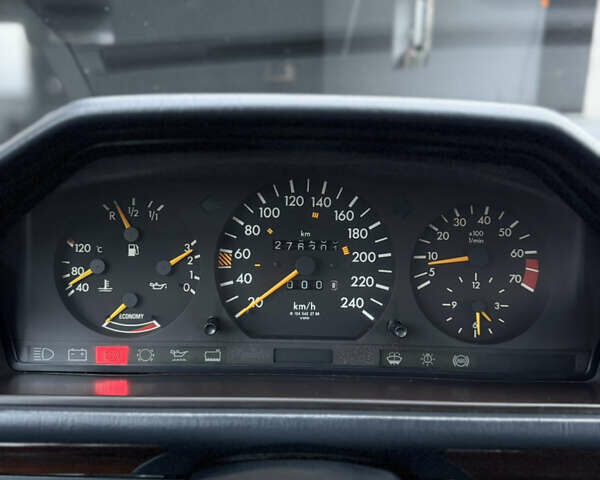 Серый Мерседес Е-Класс, объемом двигателя 2.6 л и пробегом 400 тыс. км за 4800 $, фото 15 на Automoto.ua