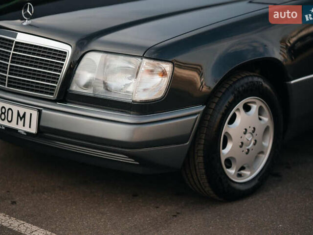 Сірий Мерседес Е-Клас, об'ємом двигуна 2.8 л та пробігом 126 тис. км за 25000 $, фото 11 на Automoto.ua