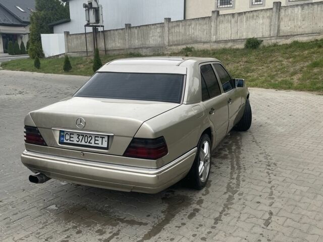 Серый Мерседес Е-Класс, объемом двигателя 3 л и пробегом 2 тыс. км за 1100 $, фото 4 на Automoto.ua