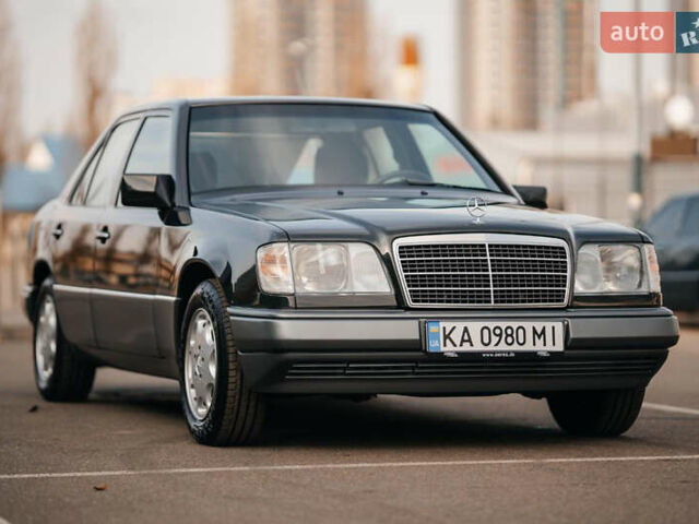 Сірий Мерседес Е-Клас, об'ємом двигуна 2.8 л та пробігом 126 тис. км за 25000 $, фото 4 на Automoto.ua