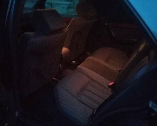 Серый Мерседес Е-Класс, объемом двигателя 3.2 л и пробегом 469 тыс. км за 6800 $, фото 23 на Automoto.ua