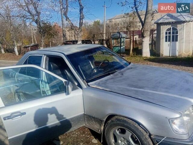 Сірий Мерседес Е-Клас, об'ємом двигуна 2.2 л та пробігом 270 тис. км за 2100 $, фото 1 на Automoto.ua