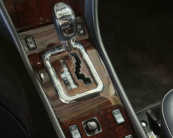 Сірий Мерседес Е-Клас, об'ємом двигуна 5 л та пробігом 118 тис. км за 85000 $, фото 8 на Automoto.ua