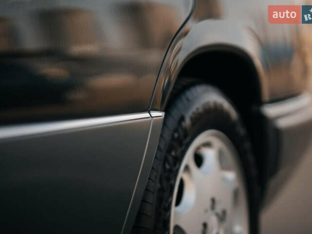 Сірий Мерседес Е-Клас, об'ємом двигуна 2.8 л та пробігом 126 тис. км за 25000 $, фото 52 на Automoto.ua